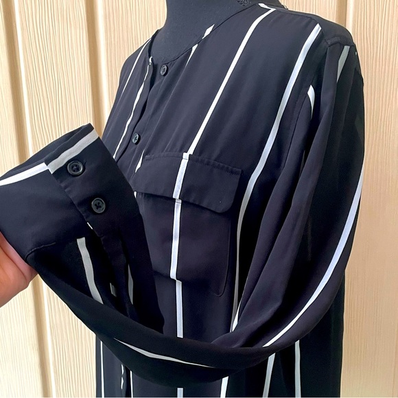 Black & White Stripe Button Down Long Sleeve Shirt Blouse - Picture 6 of 11